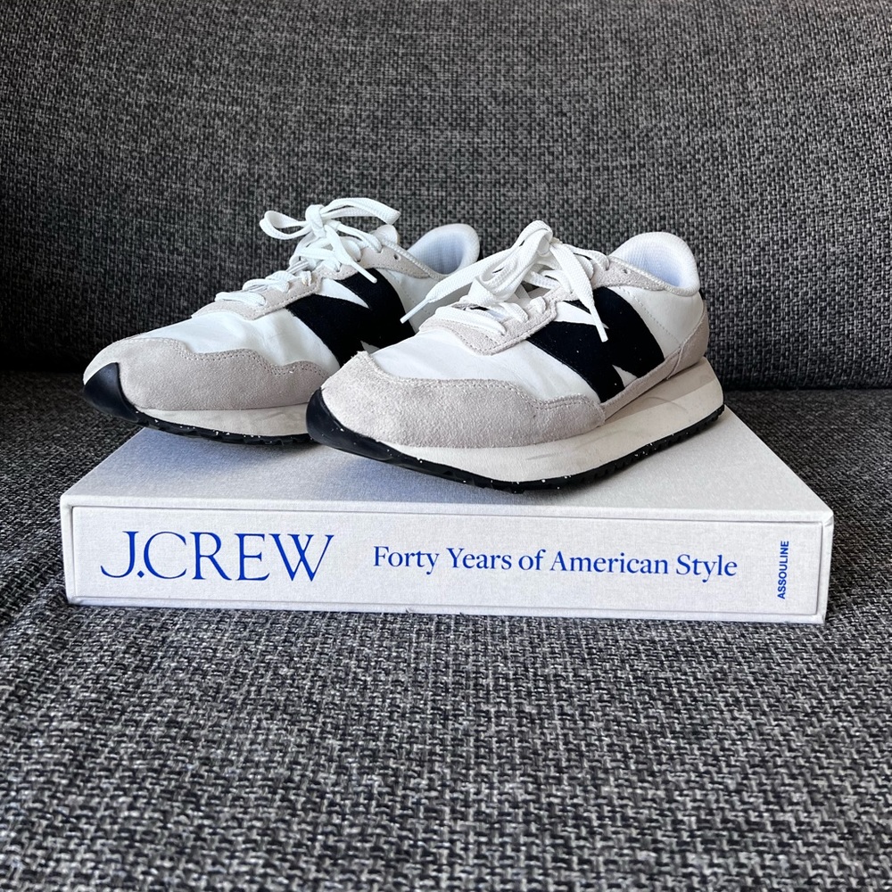 New Balance 237 Sneakers